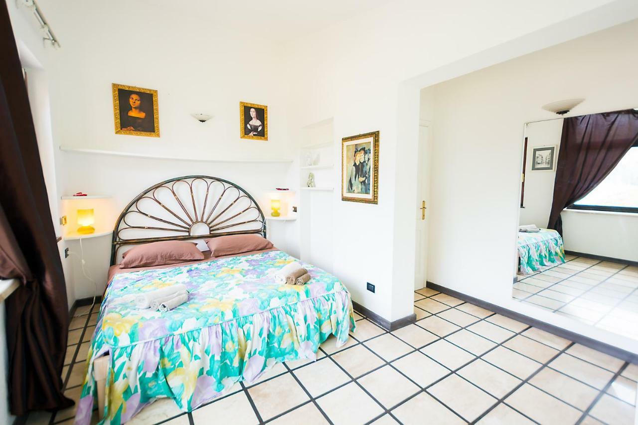 Casa Vacanze Rosa Maria Орозей Екстер'єр фото