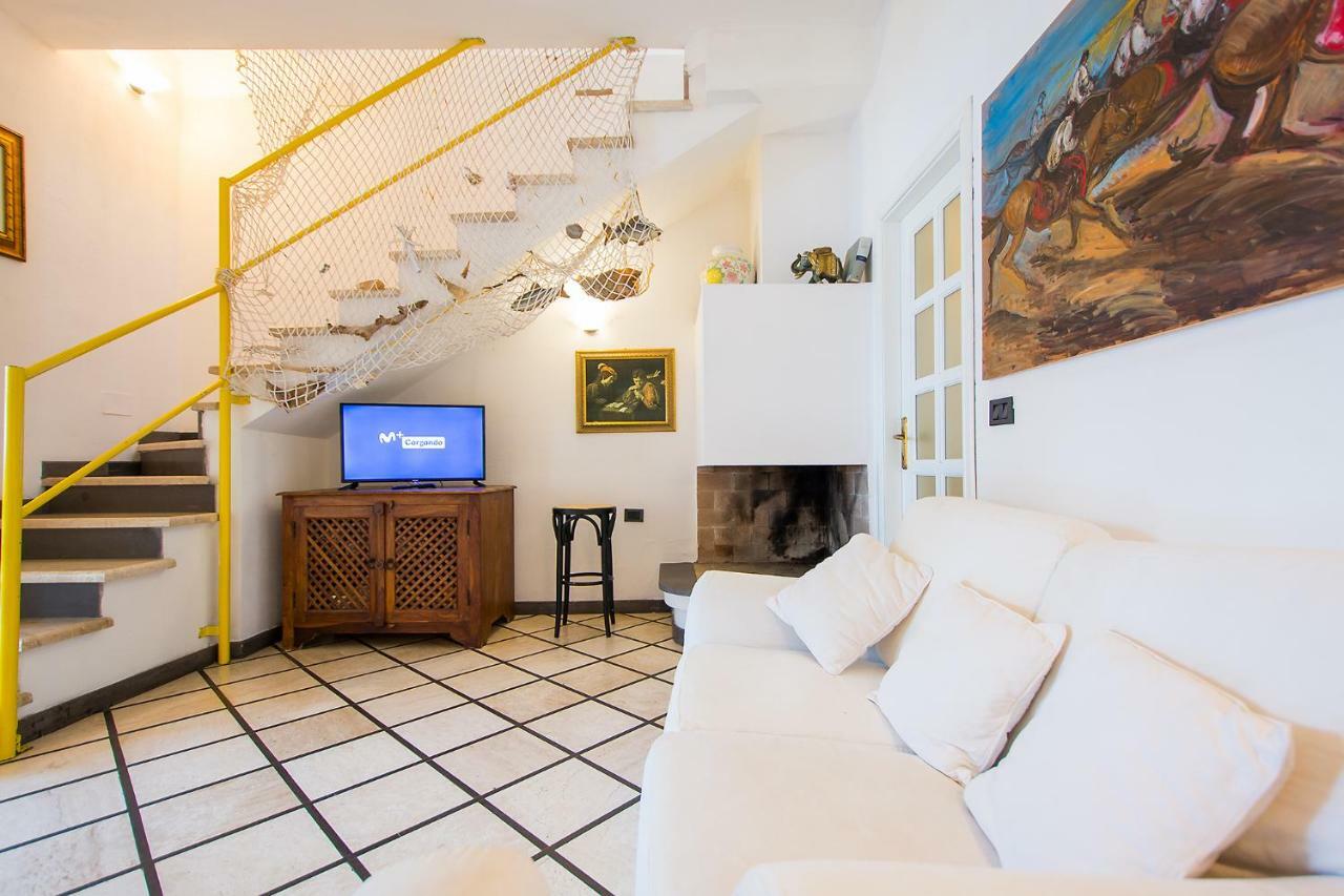 Casa Vacanze Rosa Maria Орозей Екстер'єр фото