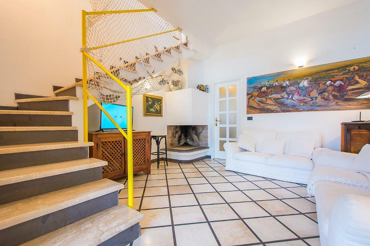 Casa Vacanze Rosa Maria Орозей Екстер'єр фото